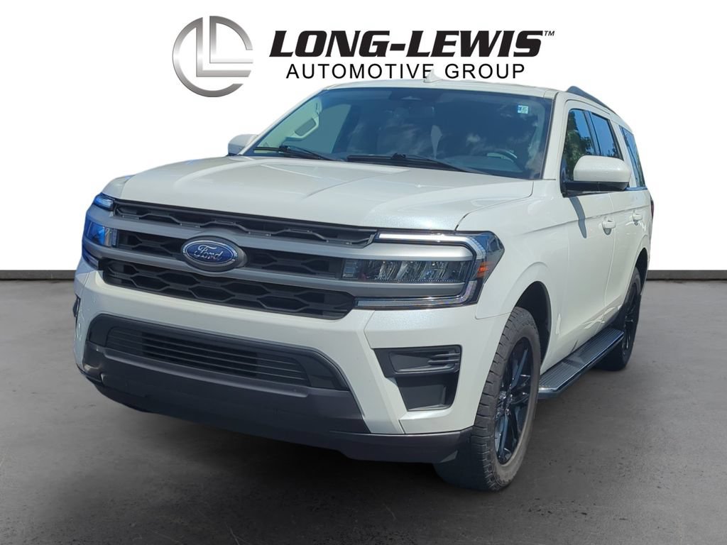Certified 2023 Ford Expedition XLT RWD image 1