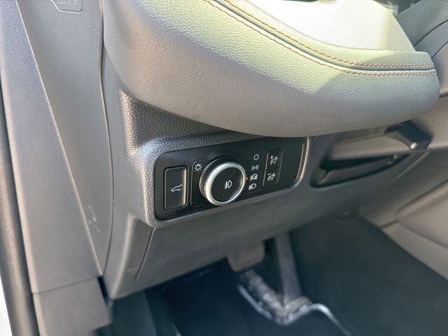 Certified 2025 Ford Explorer Active w/ Active Comfort Package AWD/4WD image 23