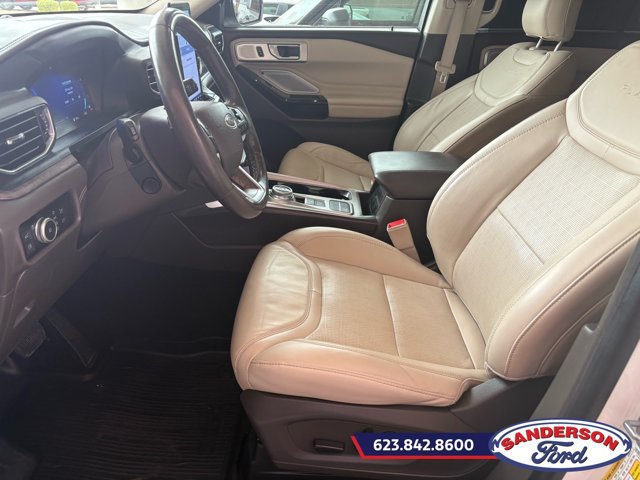 Certified 2023 Ford Explorer Platinum w/ Premium Technology Package RWD image 14