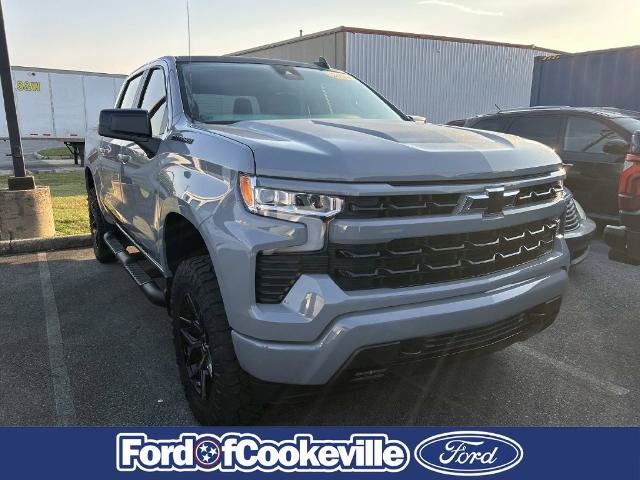 Used 2024 Chevrolet Silverado 1500 RST AWD/4WD image 2