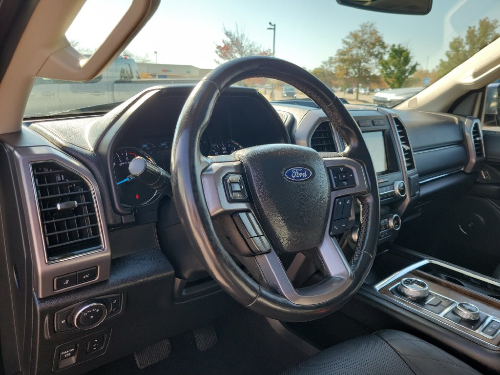 Certified 2019 Ford Expedition Platinum AWD/4WD image 21