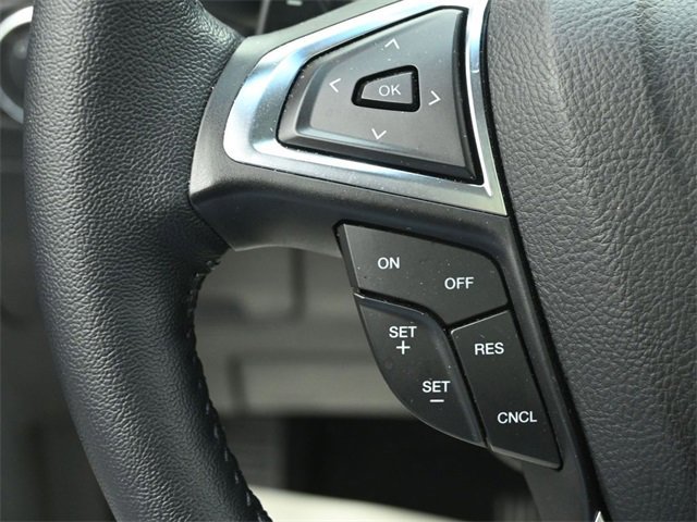 Certified 2022 Ford Edge Titanium w/ Class II Trailer Tow Package image 27