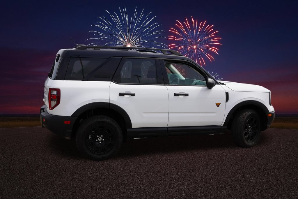 Certified 2025 Ford Bronco Sport Badlands w/ Badlands Tech Package AWD/4WD image 4