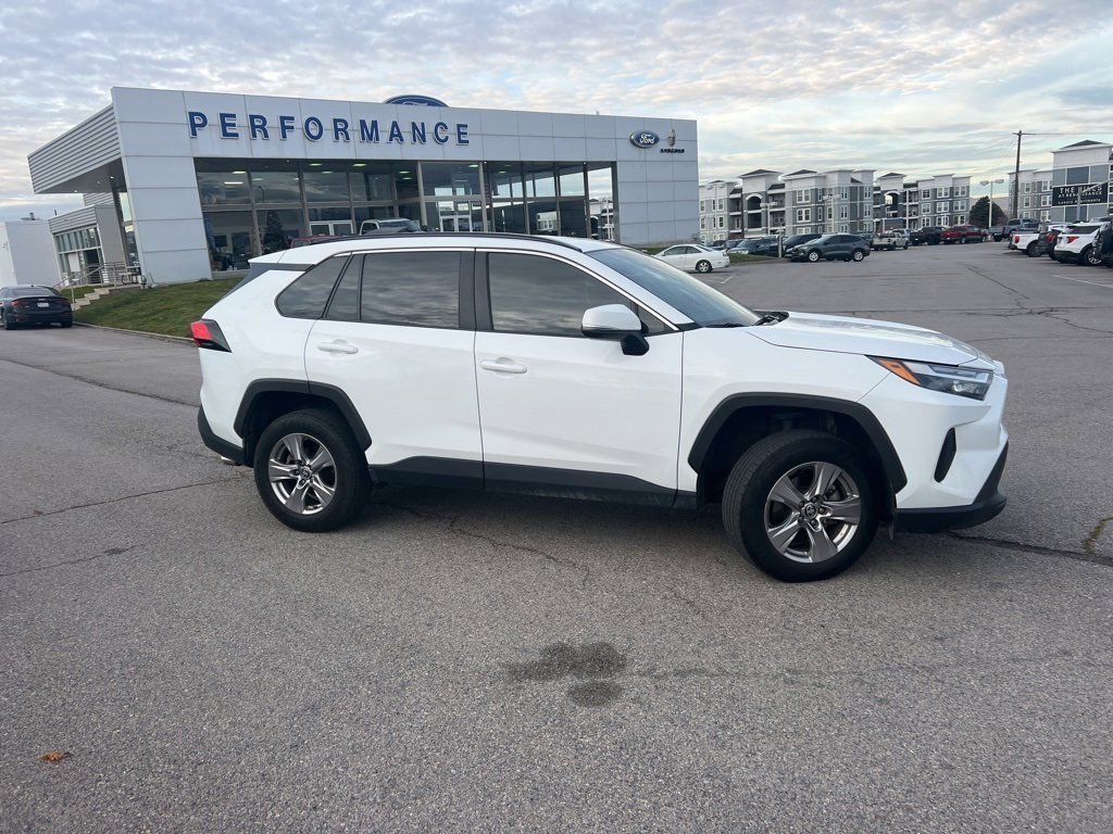 Used 2023 Toyota RAV4 XLE image 3
