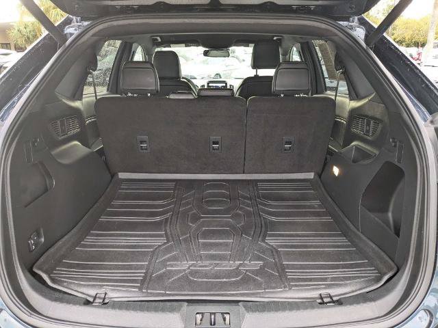 Certified 2024 Ford Edge ST-Line AWD/4WD image 13