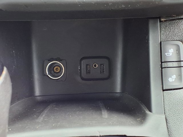 Used 2019 GMC Acadia SLE w/ Driver Alert Package I FWD image 12
