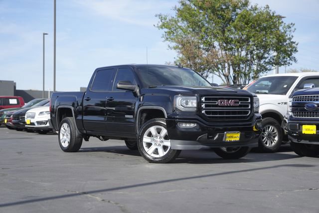 Used 2017 GMC Sierra 1500 SLE w/ SLE Value Package image 2