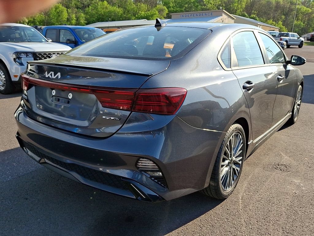 Used 2022 Kia Forte GT-Line w/ GT-Line Technology Package FWD image 10