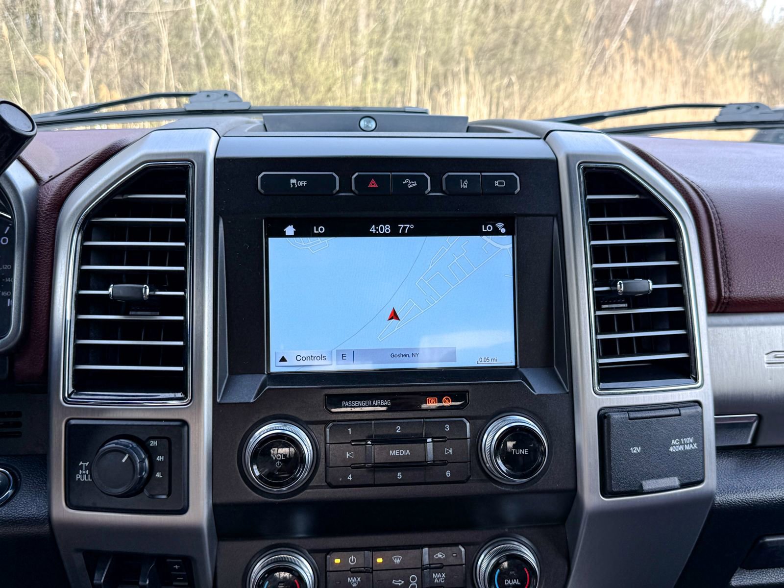 Certified 2019 Ford F250 Platinum w/ Platinum Ultimate Package image 25