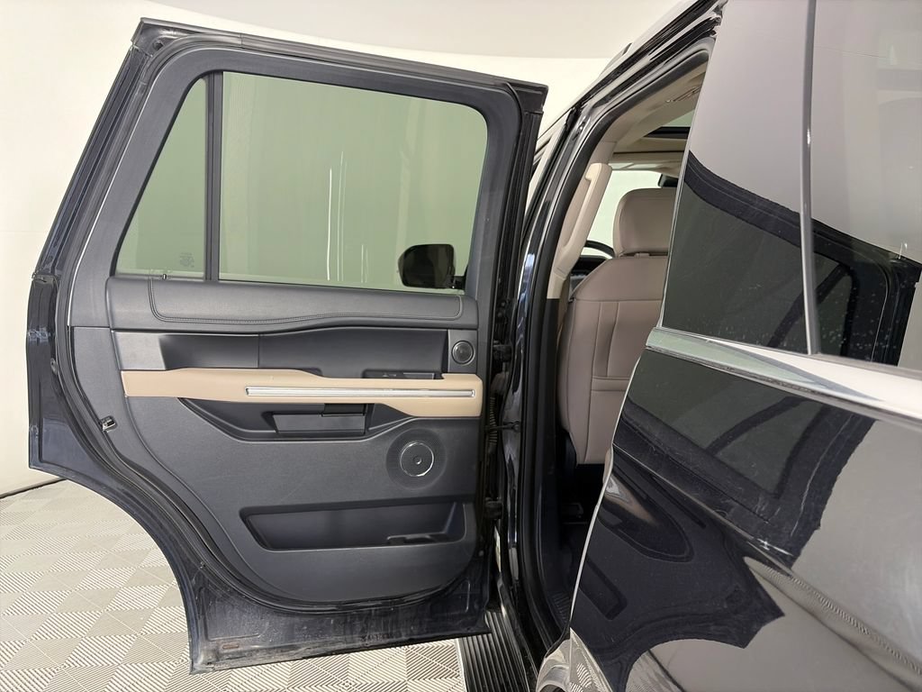 Certified 2023 Ford Expedition Limited AWD/4WD image 12