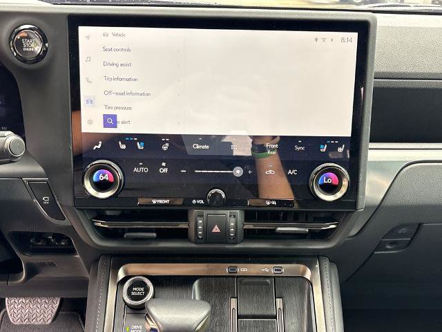 Used 2025 Lexus GX 550 w/ Accessory Package (Z1) AWD/4WD image 23