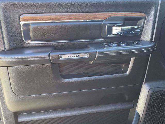 Used 2018 RAM 2500 Laramie w/ Sport Appearance Group AWD/4WD image 14