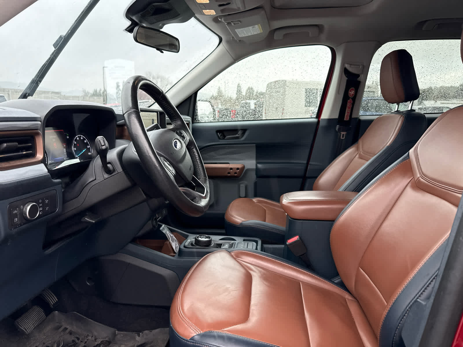 Certified 2022 Ford Maverick Lariat w/ Lariat Luxury Package image 11