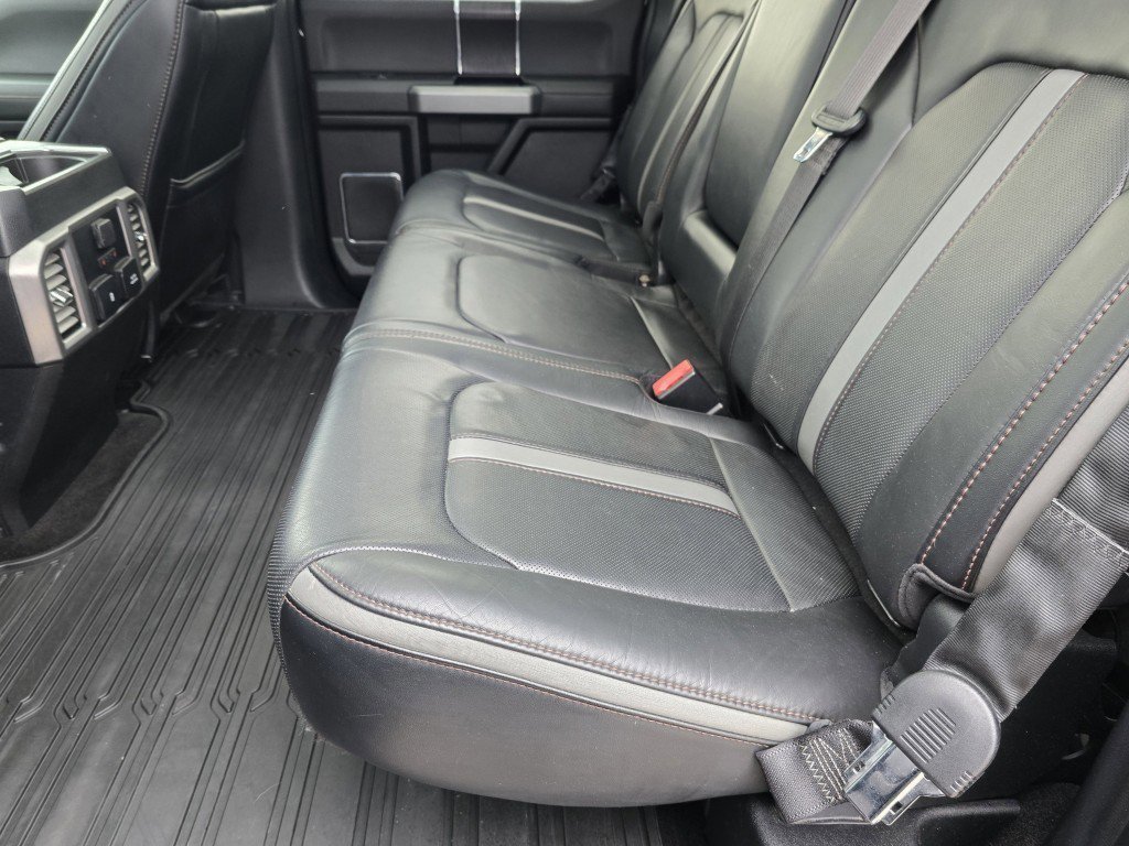 Certified 2018 Ford F150 Platinum w/ Technology Package image 34