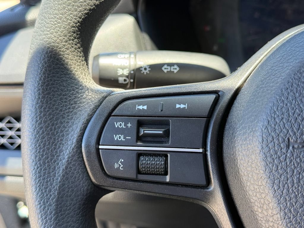 Used 2023 Honda Accord EX image 13