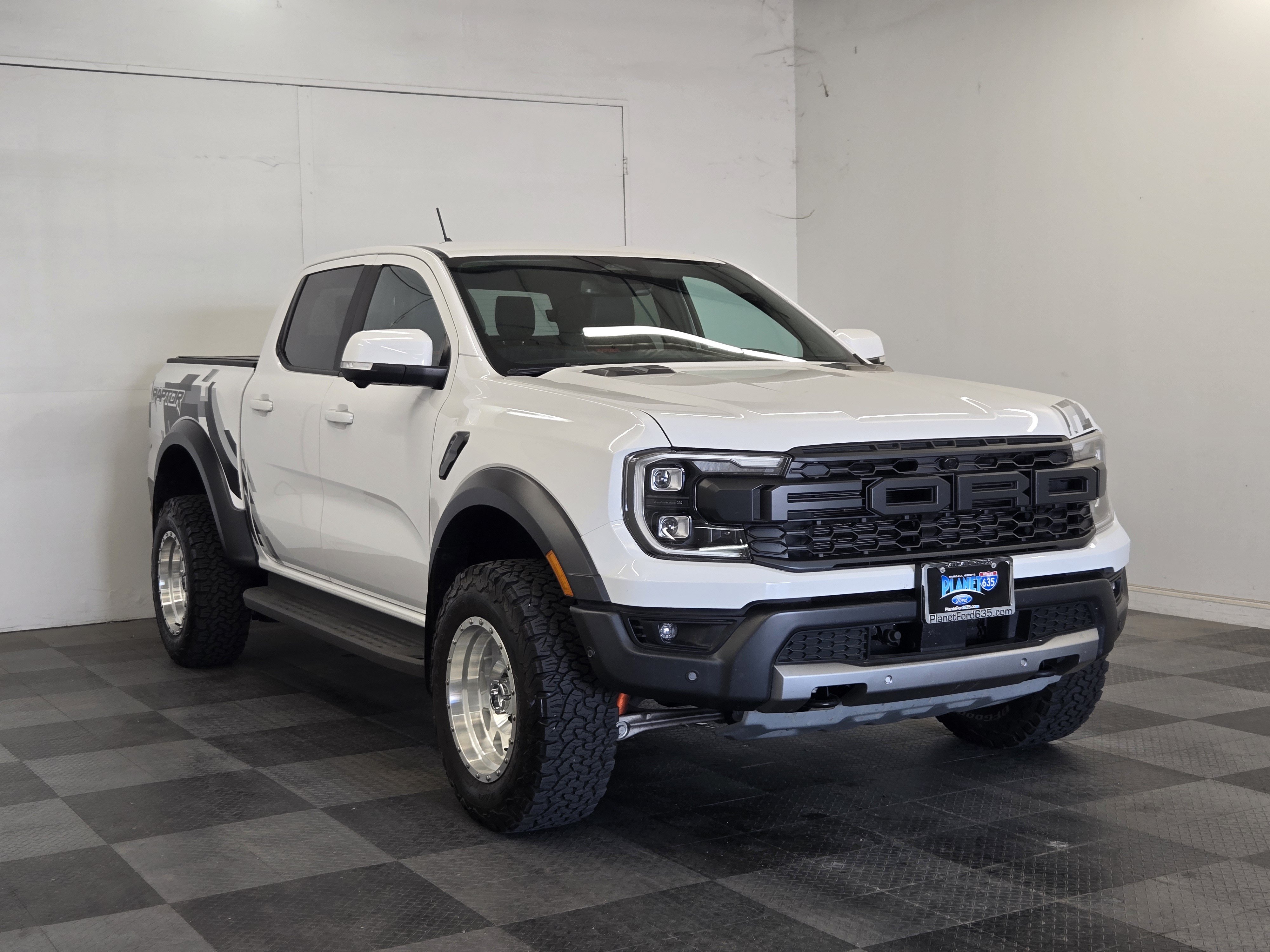 Certified 2024 Ford Ranger Raptor AWD/4WD image 2