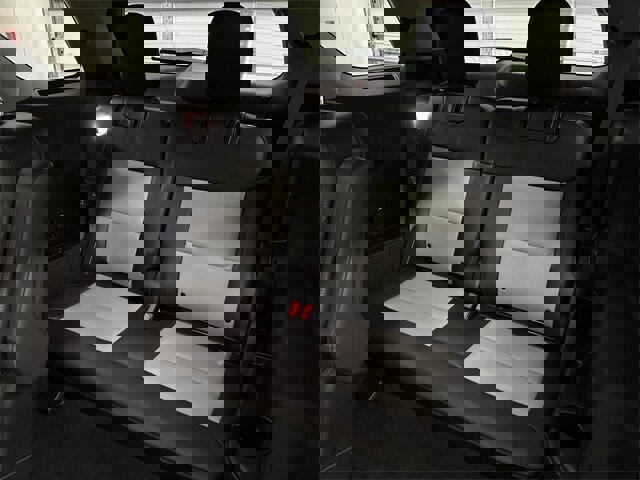 Certified 2022 Ford Explorer XLT w/ Equipment Group 202A image 15