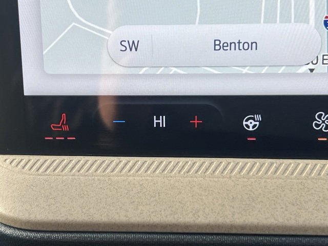 Certified 2025 Ford Maverick Lariat image 10