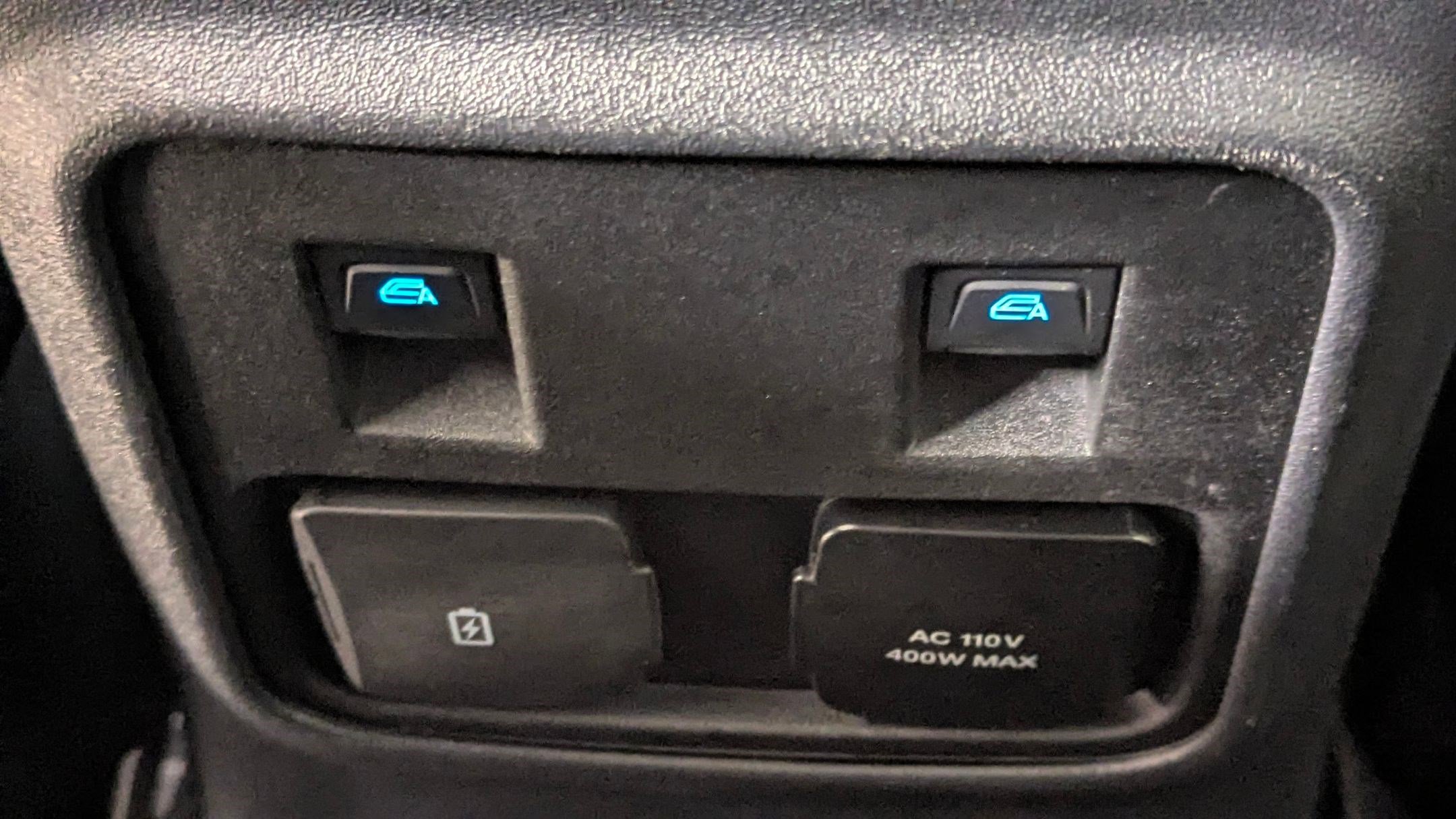 Certified 2023 Ford Bronco Badlands w/ Sasquatch Package image 23