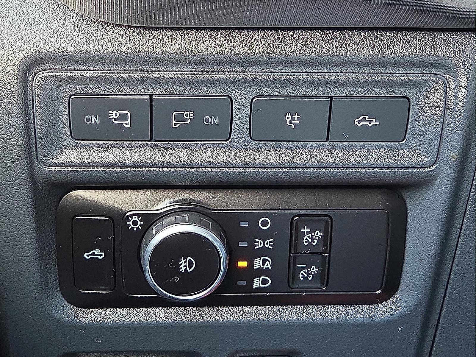 Certified 2023 Ford F150 Platinum w/ Equipment Group 701A High image 22