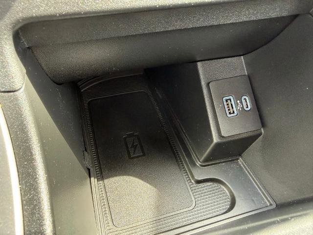 Certified 2022 Ford Edge ST-Line image 25