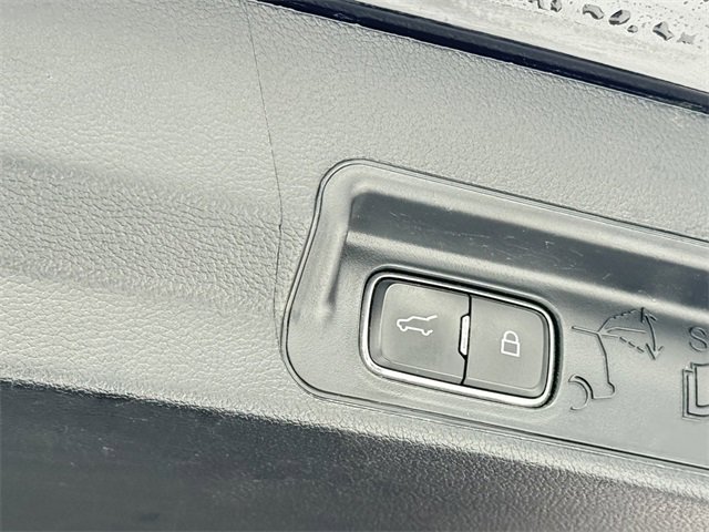 Certified 2021 Ford Explorer XLT w/ Equipment Group 202A image 28