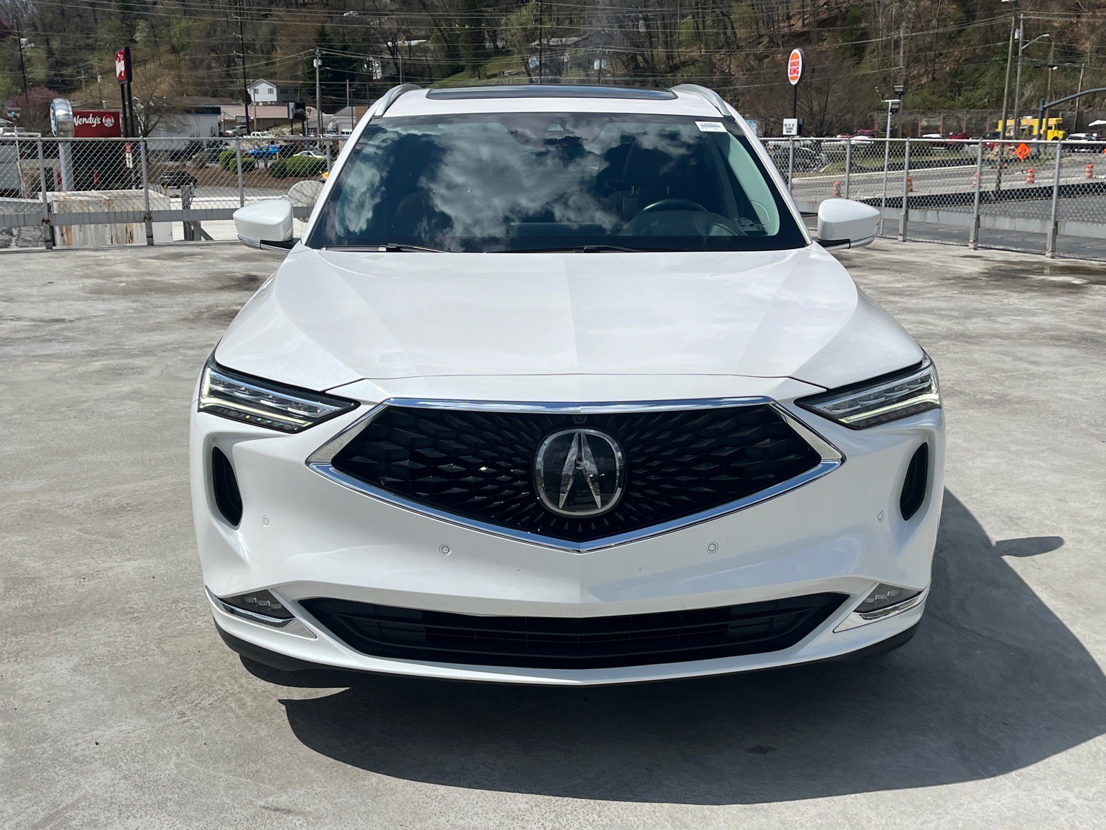 Used 2024 Acura MDX SH-AWD w/ Advance Package image 5