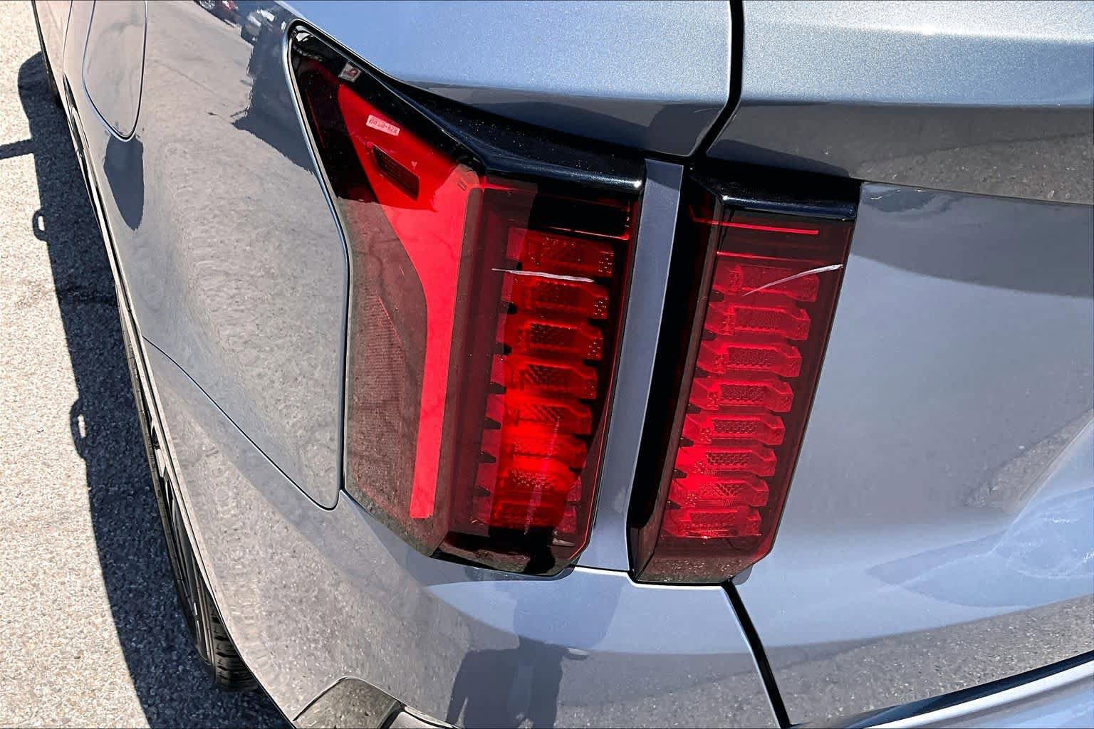 Used 2022 Kia Sorento S FWD image 27