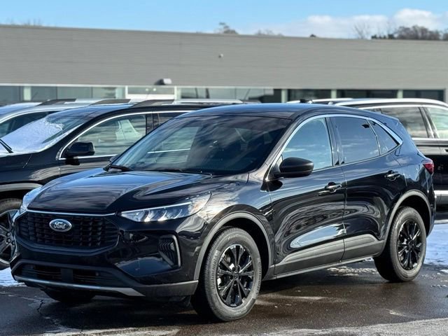 Certified 2023 Ford Escape Active w/ Tech Pack #1 image 3
