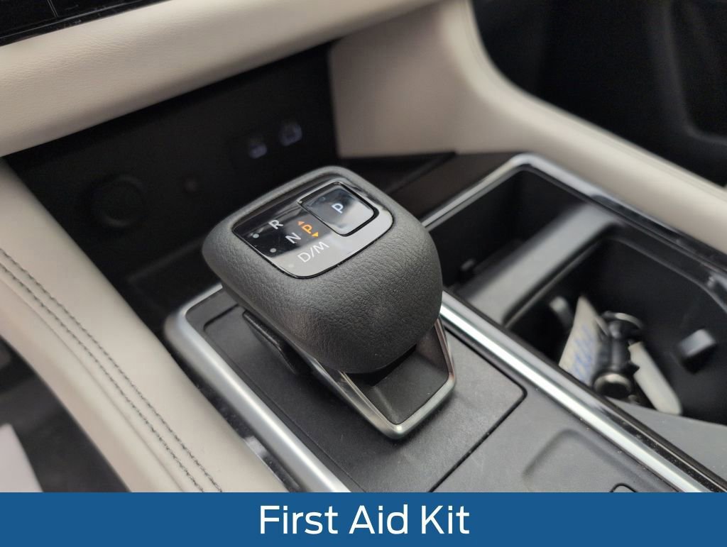 Used 2022 Nissan Pathfinder Platinum w/ Cargo Package image 36