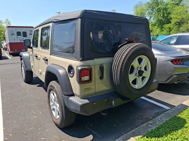 Used 2022 Jeep Wrangler Unlimited Sport AWD/4WD image 7