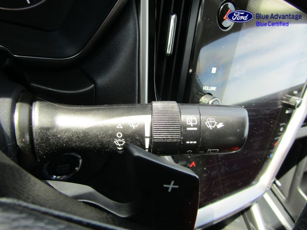 Used 2025 Subaru Outback Limited AWD/4WD image 31