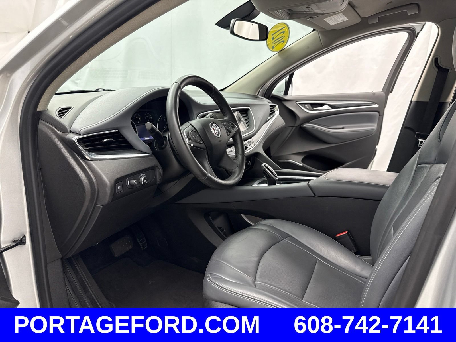 Used 2021 Buick Enclave Essence FWD image 10
