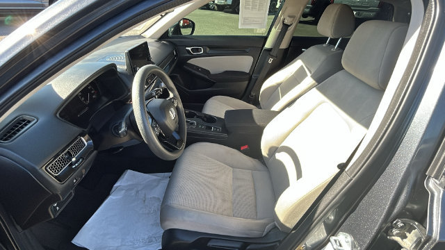 Used 2023 Honda Civic LX image 17