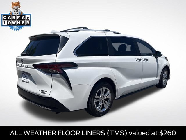Used 2023 Toyota Sienna Platinum AWD/4WD image 10