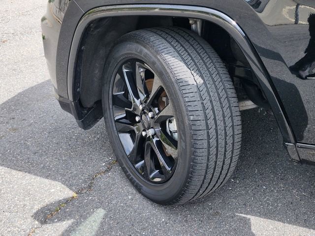 Used 2021 Jeep Grand Cherokee Laredo X AWD/4WD image 33