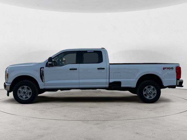 Certified 2025 Ford F350 XLT w/ FX4 Off-Road Package AWD/4WD image 8