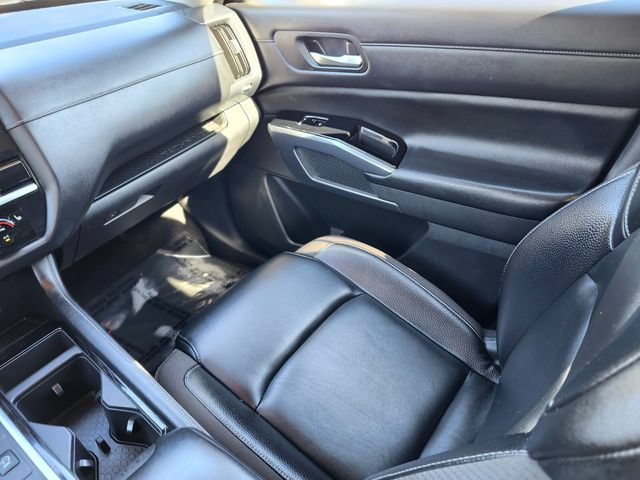 Used 2023 Nissan Pathfinder SL w/ SL Premium Package AWD/4WD image 15
