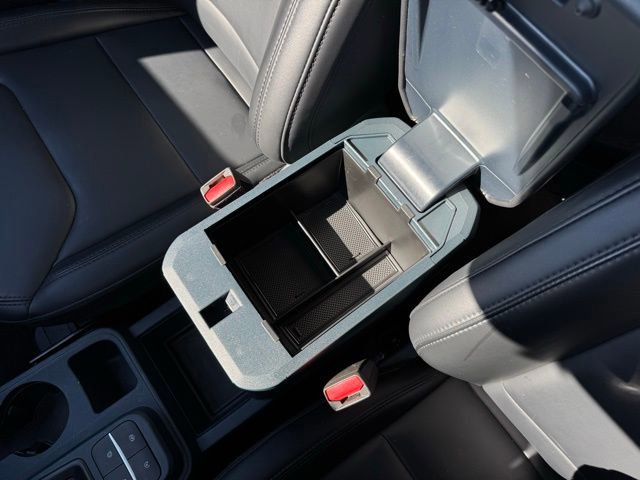 Certified 2024 Ford Maverick Lariat w/ Black Appearance Package image 27