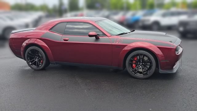 Used 2022 Dodge Challenger R/T Scat Pack RWD image 2