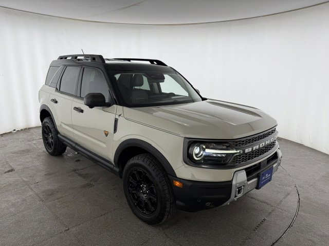 Certified 2025 Ford Bronco Sport Badlands AWD/4WD image 3