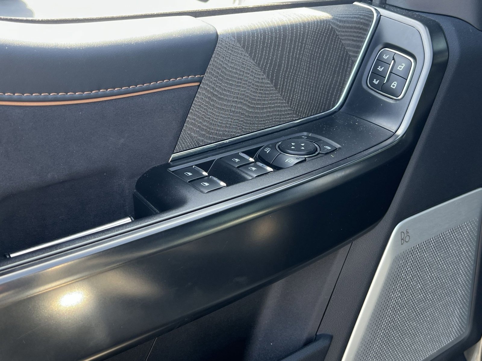 Certified 2022 Ford F150 Platinum w/ Equipment Group 701A High image 15