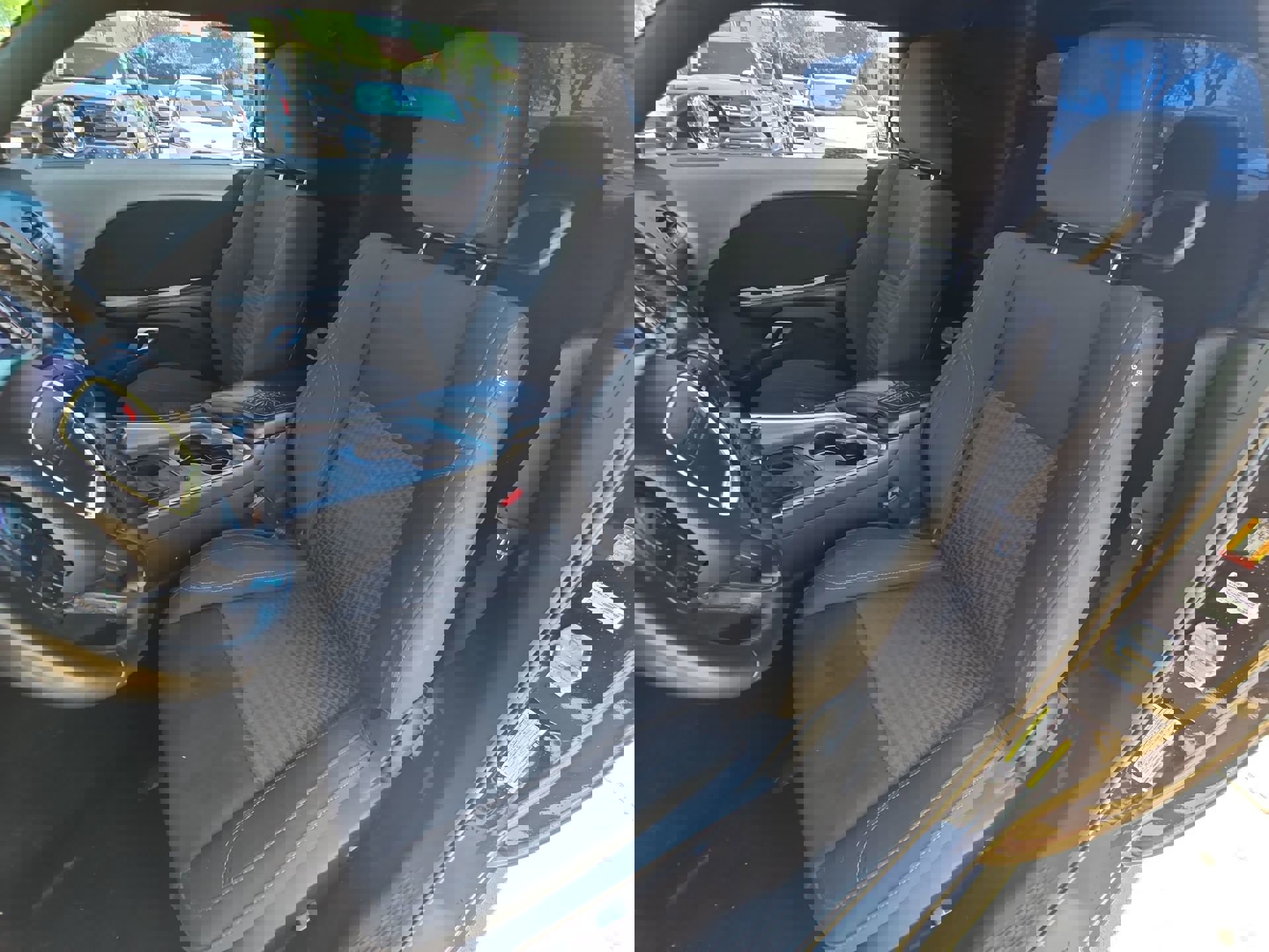 Used 2019 Dodge Challenger SXT image 11