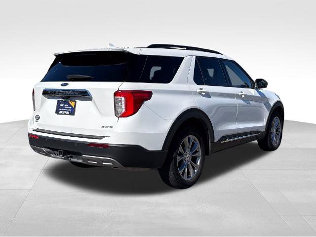 Certified 2024 Ford Explorer XLT w/ Equipment Group 202A AWD/4WD image 6