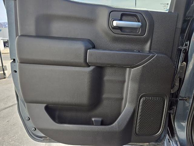 Used 2021 Chevrolet Silverado 1500 LT w/ Z71 Off-Road Package image 39