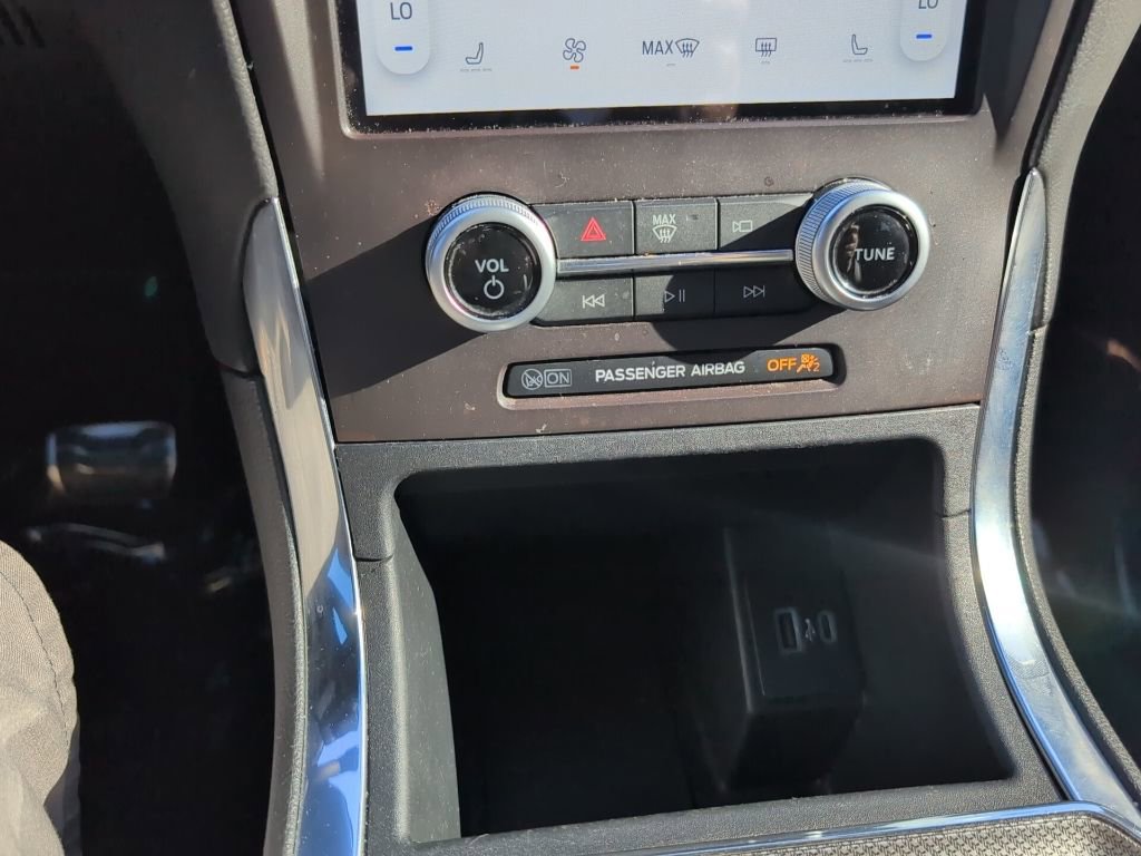 Certified 2021 Ford Edge ST image 20