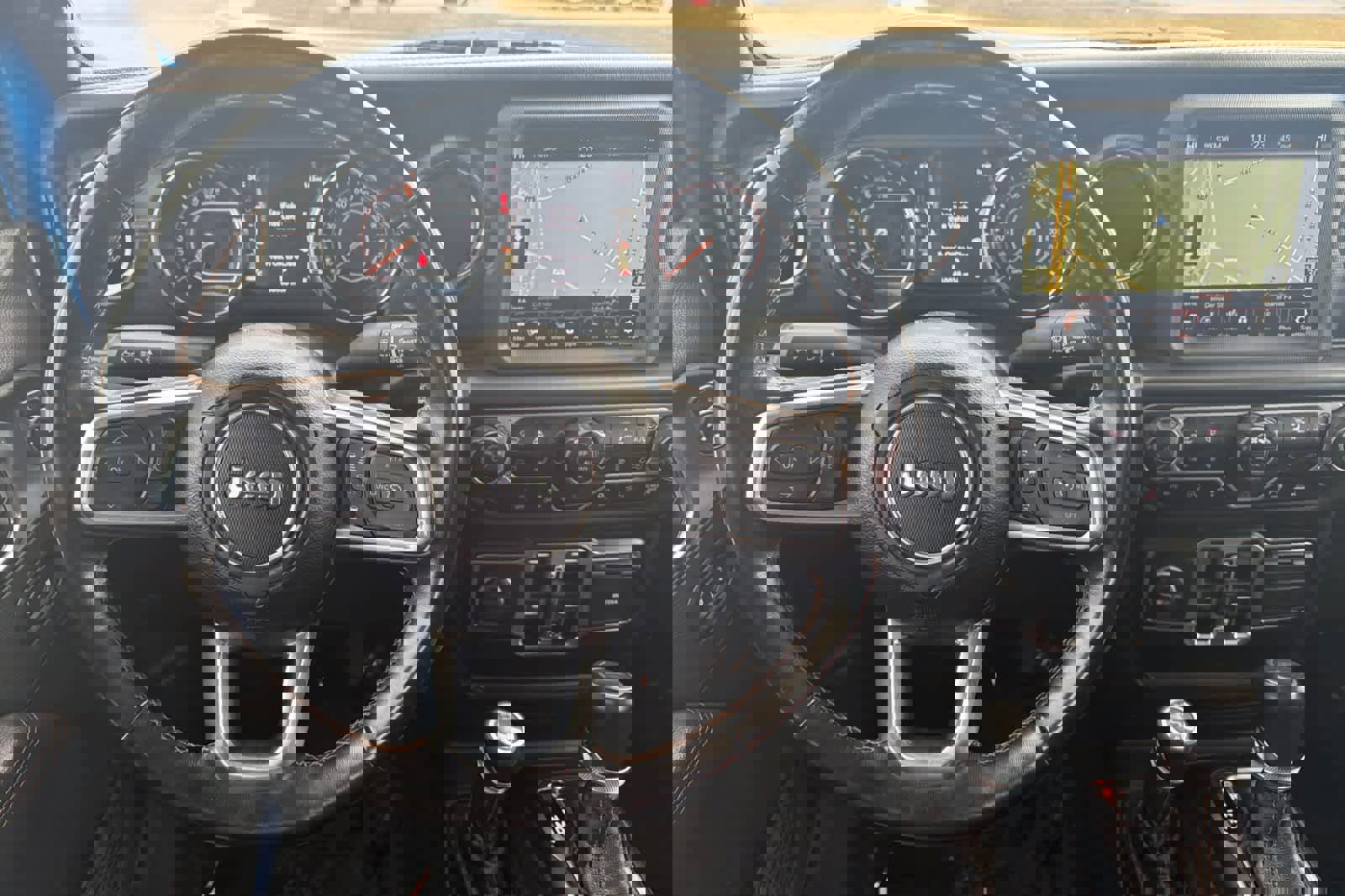 Used 2022 Jeep Gladiator Overland image 14