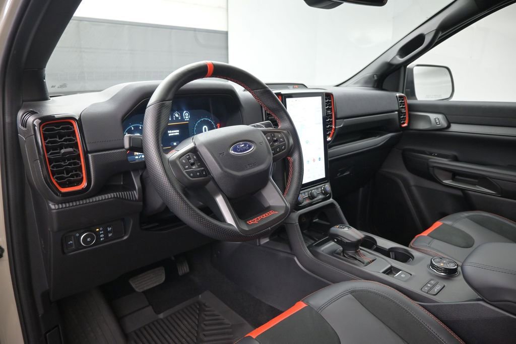 Certified 2025 Ford Ranger Raptor AWD/4WD image 17