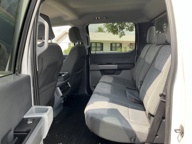Certified 2023 Ford F250 XLT w/ FX4 Off-Road Package AWD/4WD image 9