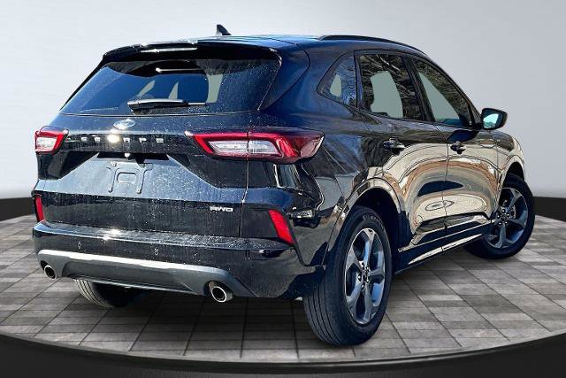 Certified 2023 Ford Escape ST-Line w/ Tech Pack #1 image 7